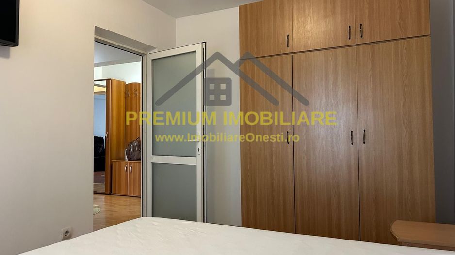 Apartament 2 camere de vânzare zona de jos, Onesti - Poză 4