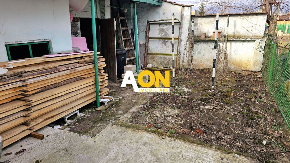 Casa 2 camere, bucatarie, baie, hol, 183 mp teren - Poză 12