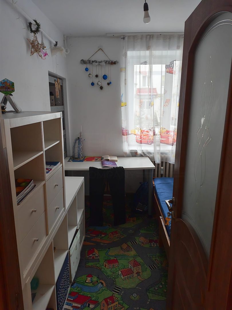 Apartament cu 4 Camere de Vânzare Parter I Suceava/Central I 130.000E - Poză 9