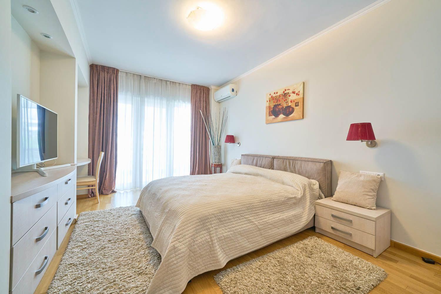 Apartament cu 3 camere decomandat în Herăstrău - Poză 3