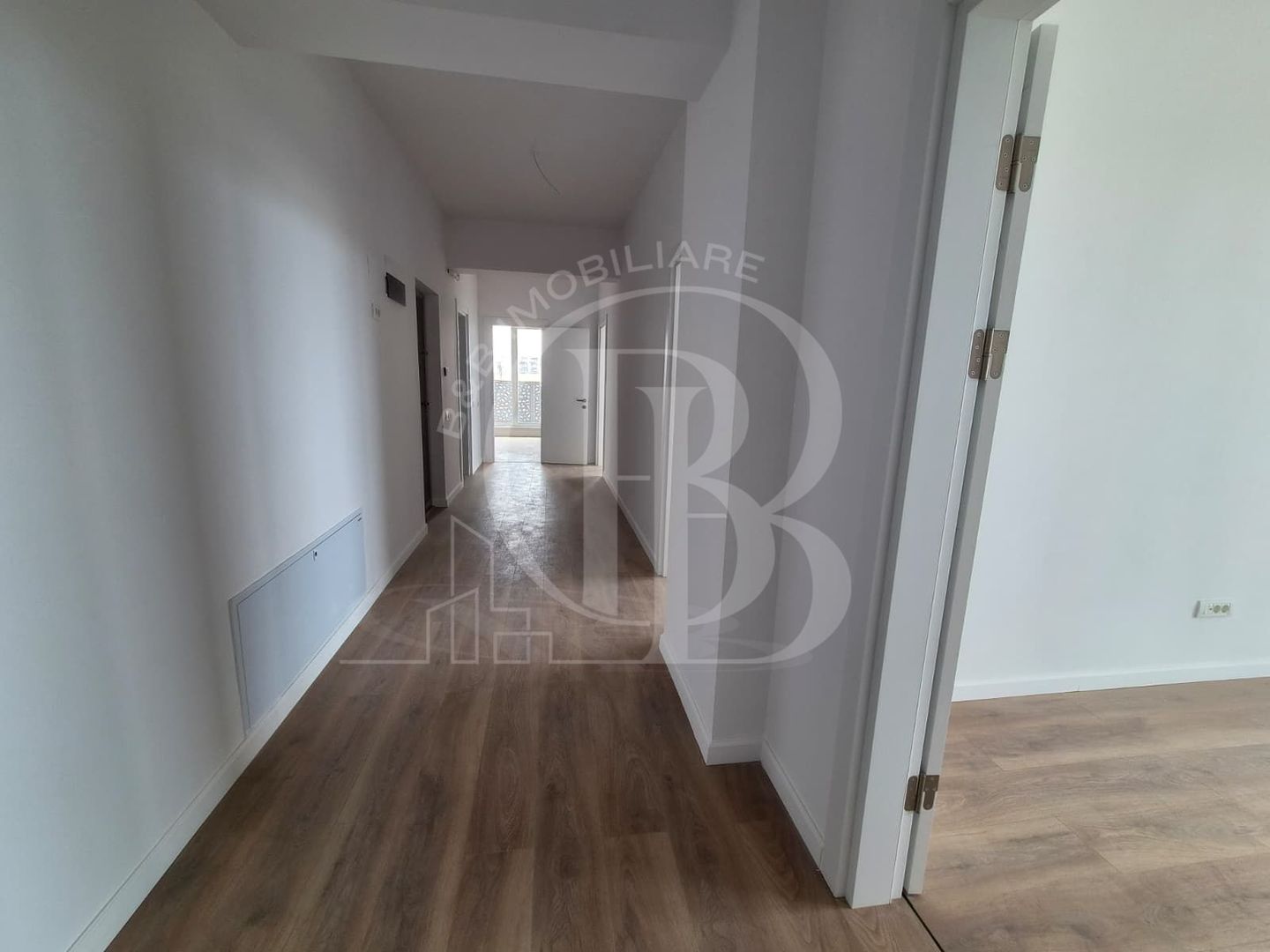 3 camere Loc de parcare inclus Terasa 35mp Liviu Rebreanu - Poză 12