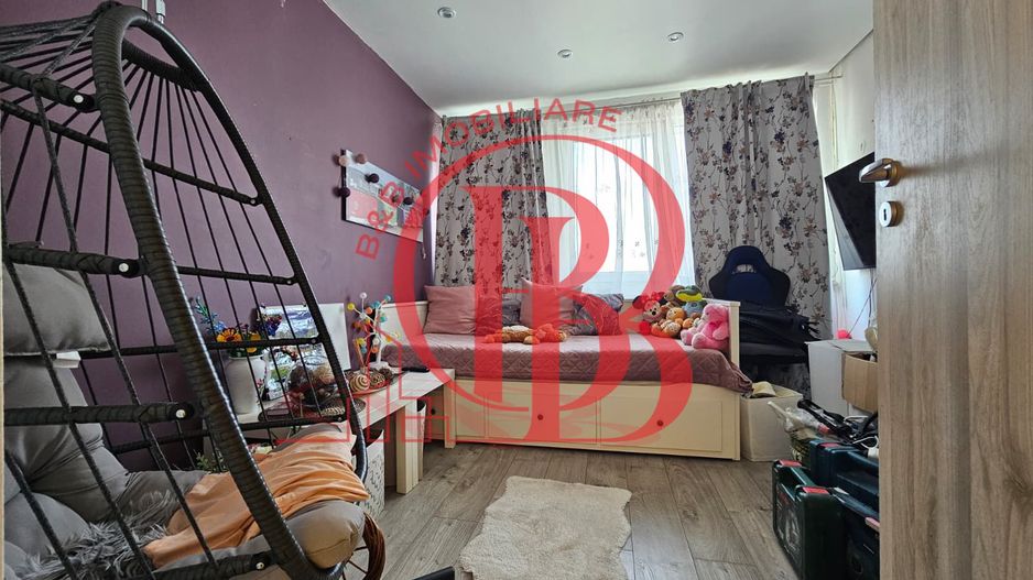 Apartament 3 camere-Metrou Costin Georgian-Piata Minis - Poză 13