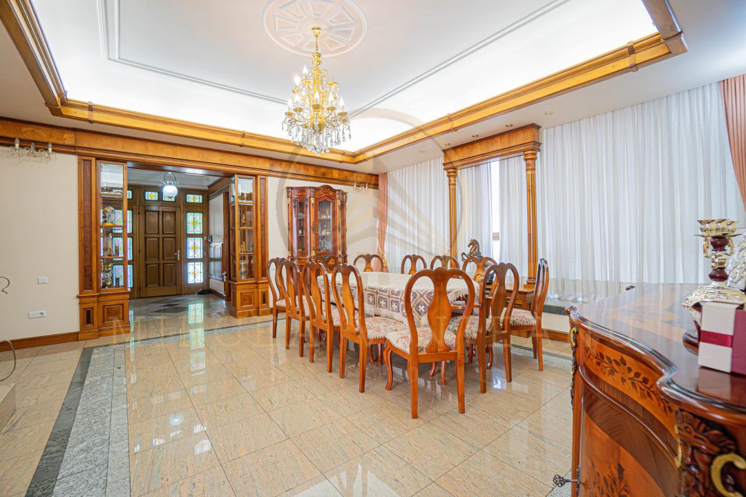 Ultracentral -Cladire impozanta  D+P+2E. - Poză 8