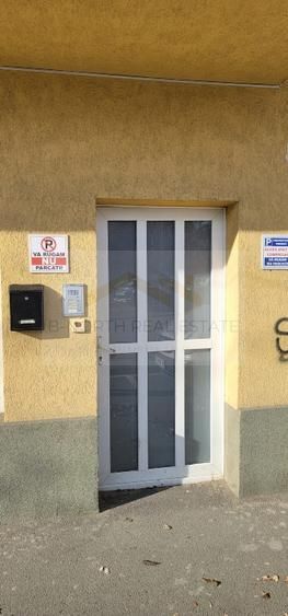 Uranus , Birou ultra eficient energetic  , in vila P + 2 - Poză 4