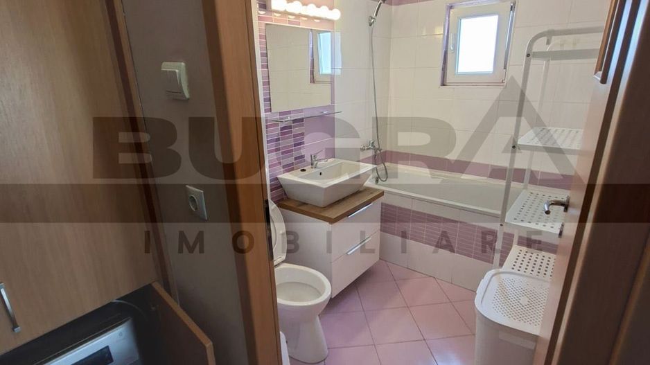 Apartament 3 camere decomandate, 2 bai, 2 balcoane, zona Golden Tulip - Poză 8