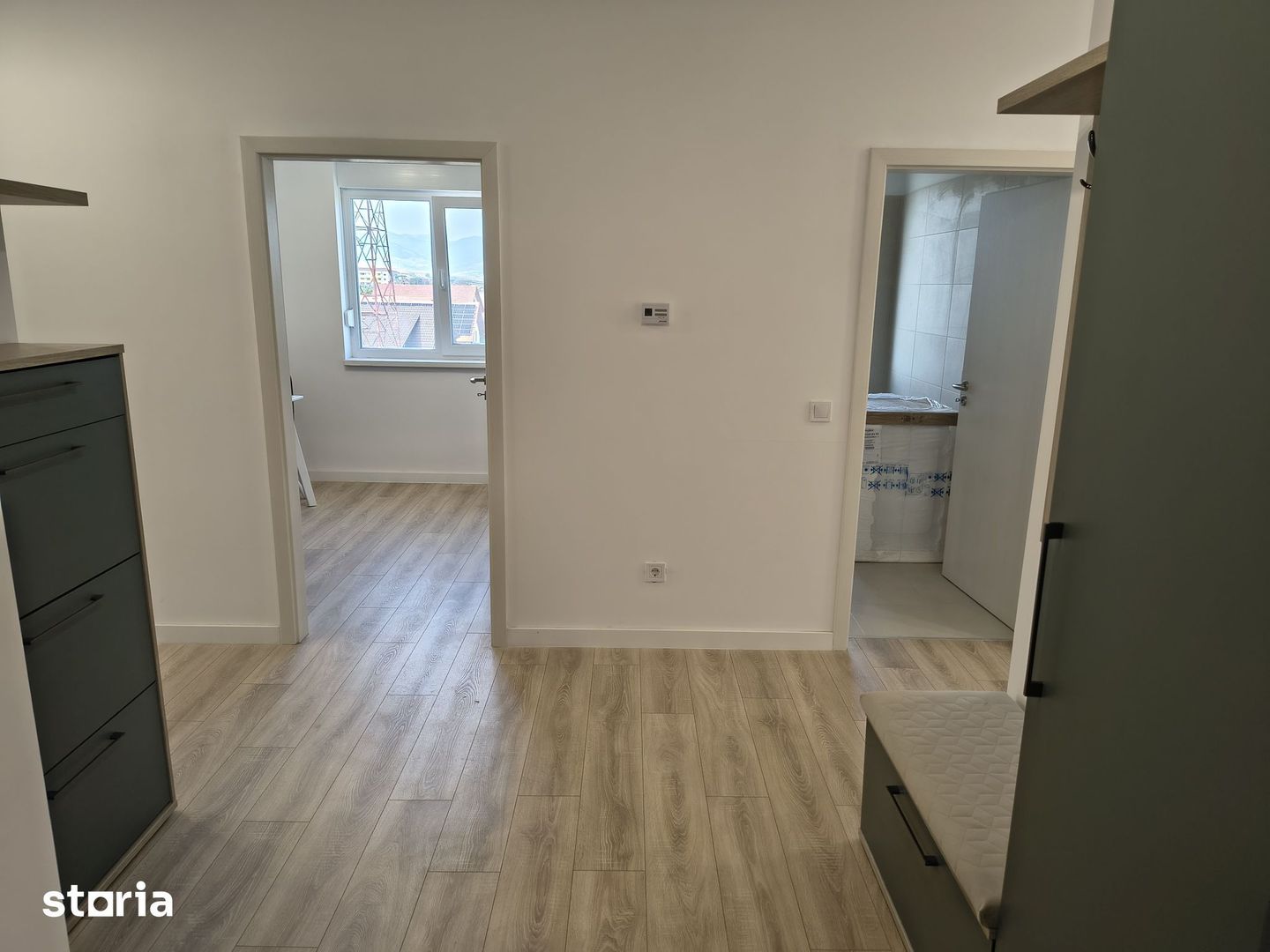 Apartament 3 camere, bloc nou, mobilat și utilat, parcare subterană - Poză 8