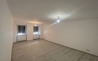 SUPER OFERTA! Apartament la casă în zonă premium - Poză 1