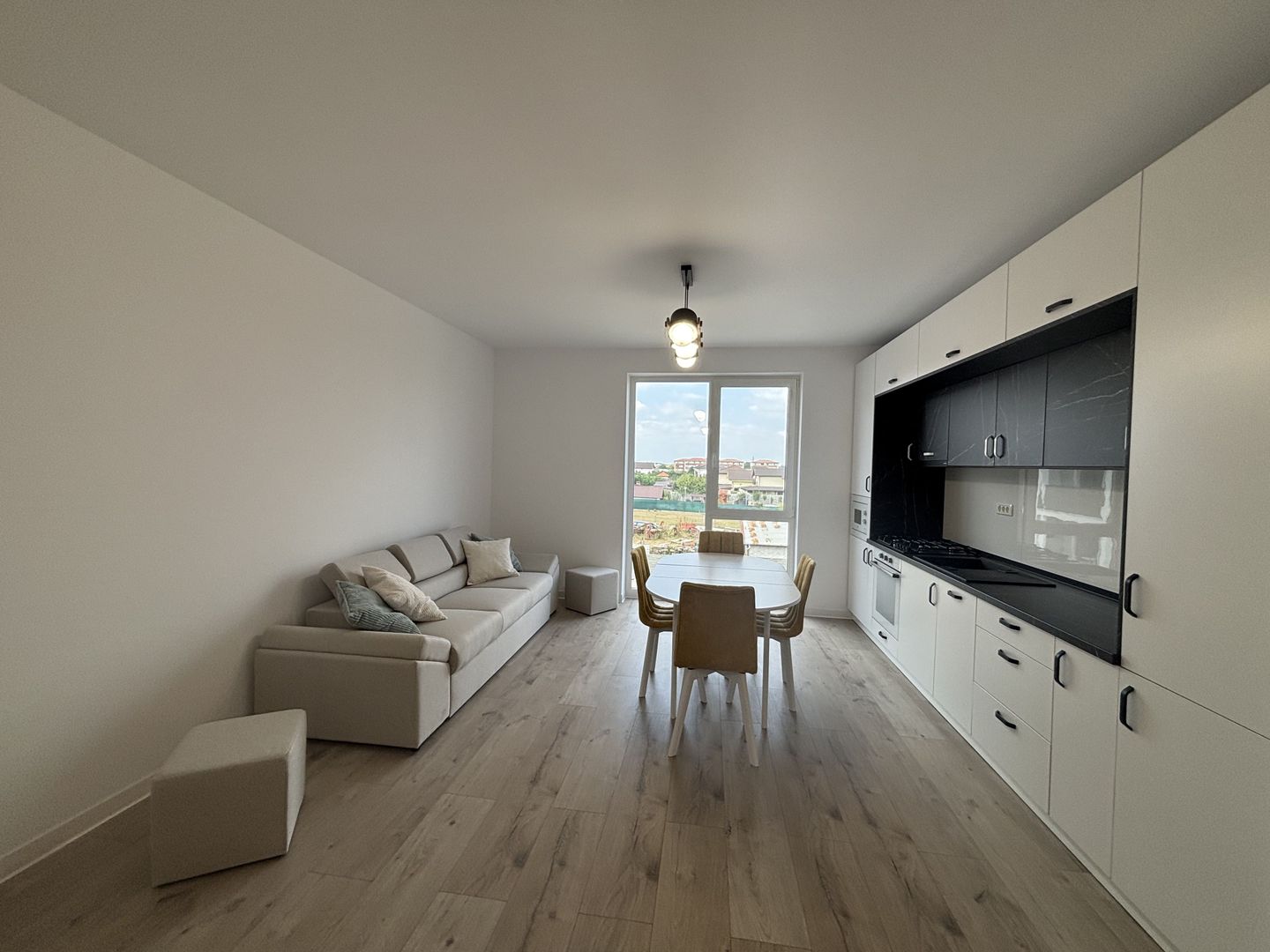 Apartament 3 camerele prima închiriere, în imobil nou Giroc - Poză 3