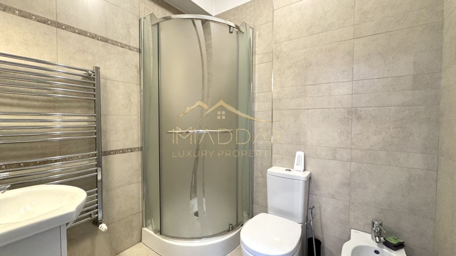 Vila centrala cu 13 camere *460mpu* + garaj // Dorobanți - Poză 36