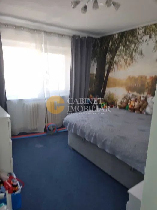 Cug - 3 Camere Decomandat  -Etaj 3 , Bloc 1986 - Poză 8