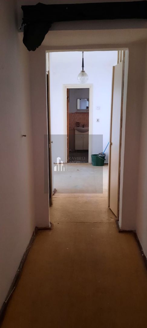 Apartament 3 camere, decomandat Drumul Taberei - Poză 6
