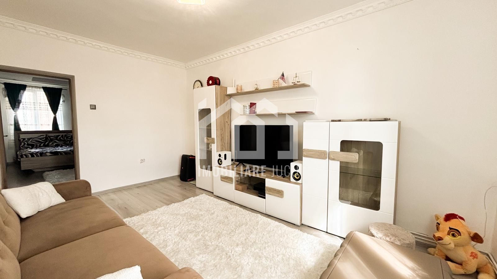 Apartament 2 camere, 46mp, Etaj 1, La curte, Comuna Jucu - Poză 3