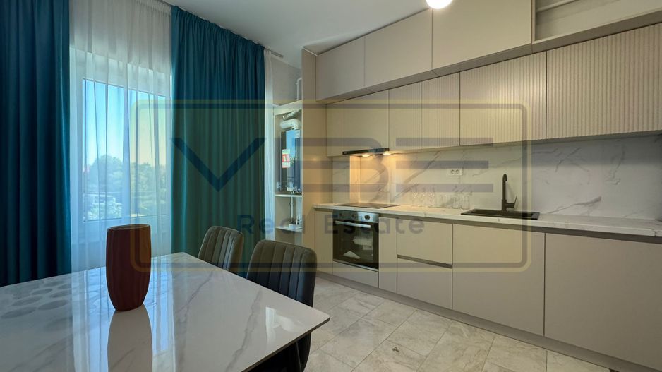 Apartament NOU 2 camere Copou + parcare Royal Town - Poză 2