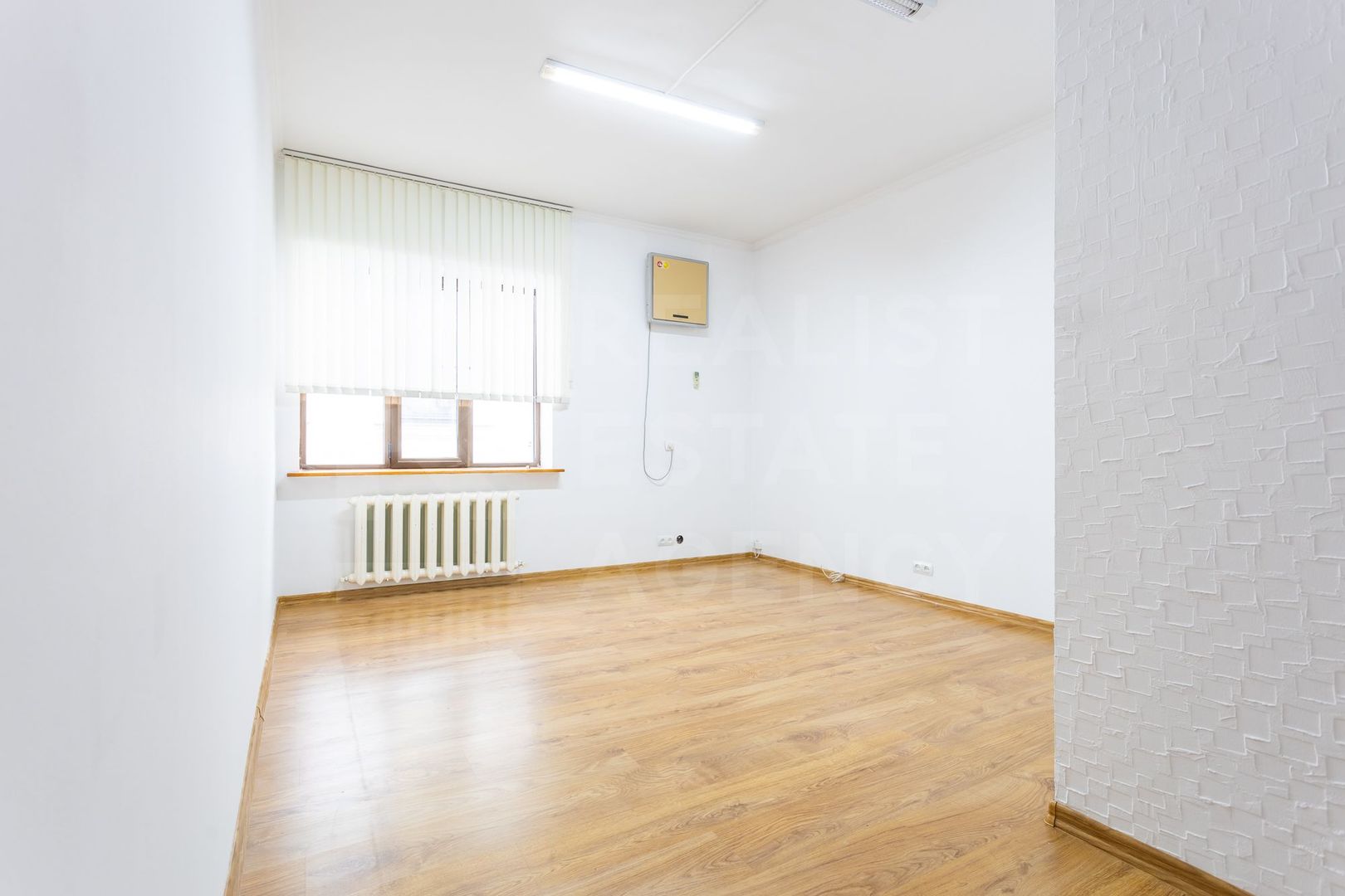 Vânzare, spațiu de birouri, 236 mp, strada București, Centru - Poză 3