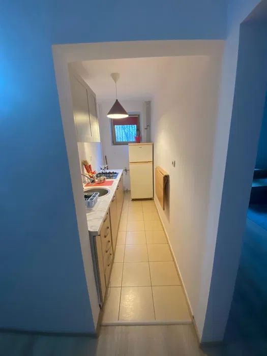 Garsoniera moderna de inchiriat, 8 minute Metrou Tineretului - Poză 6