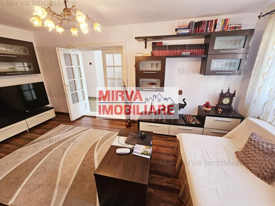 Vanzare vila 6 camere + spatiu comercial, mobilata si utilata, in Blejoi - Poză 25