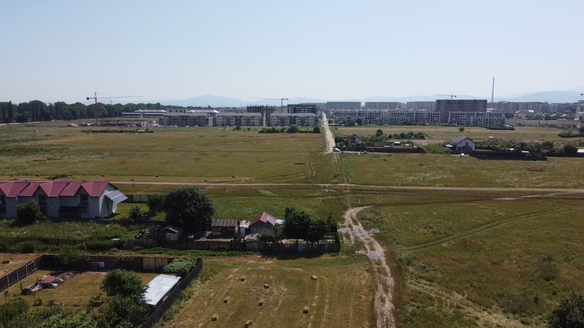 Peste 4.000 mp teren intravilan Rezidential/ Investitiona - Poză 5
