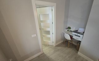 Apartament 3 camere 2 bai 2 balcoane loc de parcare subteran zona Turnisor - Poză 10