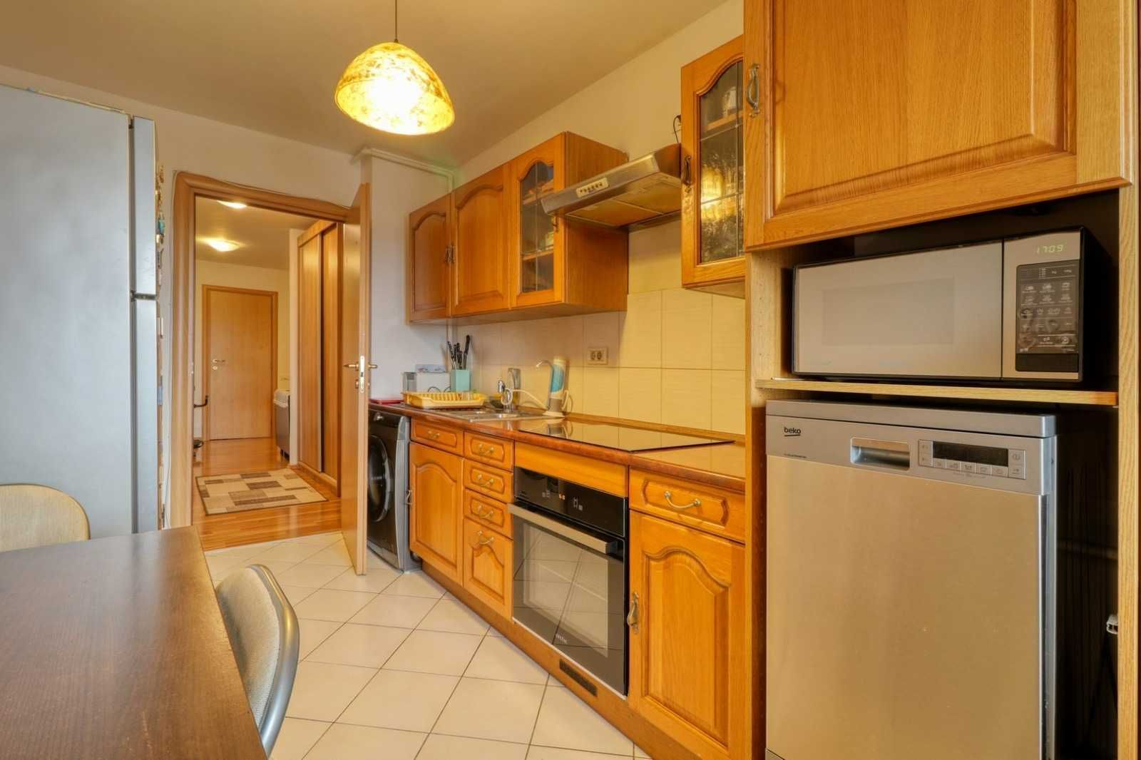 Inchiriez apart. mare, 3 camere-120 mp, Pod Constanta-Buc Noi, sect.1 - Poză 6