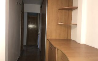 GARA-ABATOR- Apartament de 3 camere foarte spatios si luminos! - Poză 12