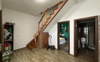 Casa cu 2 apartamente | Ultracentral | Zona Palatul Urania - Poză 12