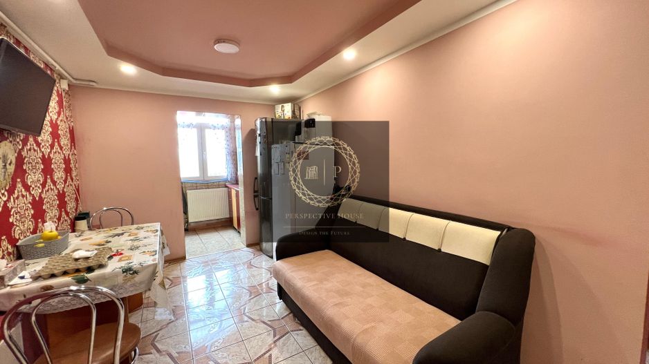 Apartament cu 2 Camere decomandat, mobilat-utilat, zona Carolina Mall - Poză 4