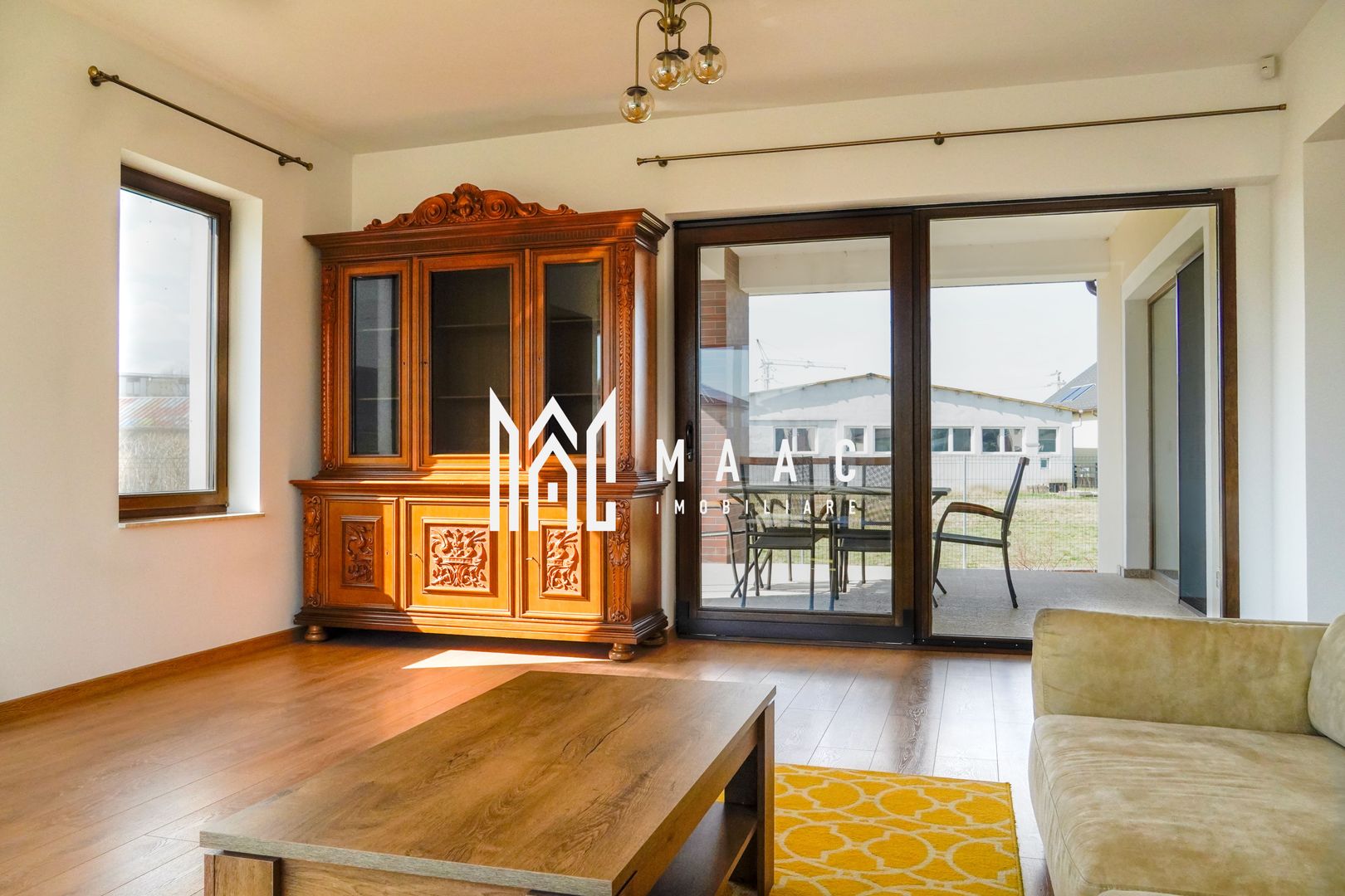 Casa Individuala de LUX | 7 camere | Selimbar - Poză 4