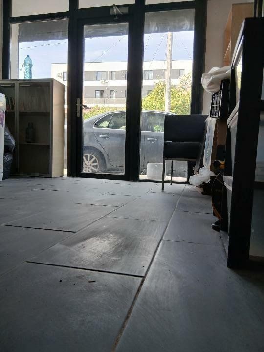 Spaţiu Comercial de Închiriat  - Poză 7