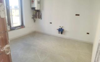 Casa insiruita cu 3 camere - Giroc - Poză 3