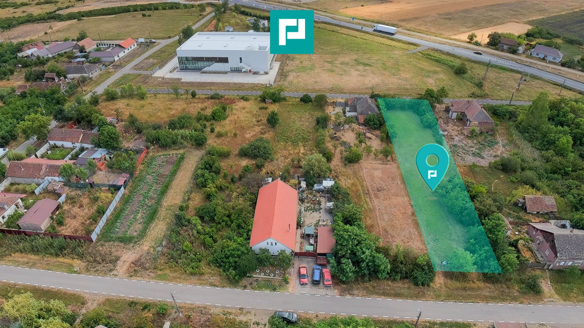 LOC CASĂ ZERIND 1485 MP - Poză 1