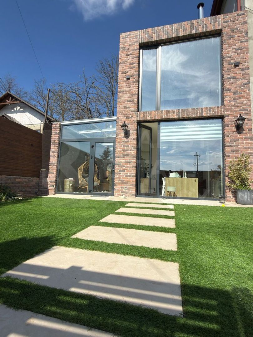 Chirie, casă, 4 camere, str. Petricani, Râșcani - Poză 1