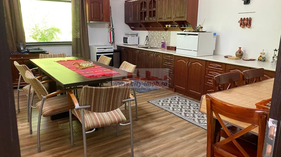 Vanzare Pensiune , Casa ,  Rezervatia Piatra Craiului / Satic, Arges - Poză 9