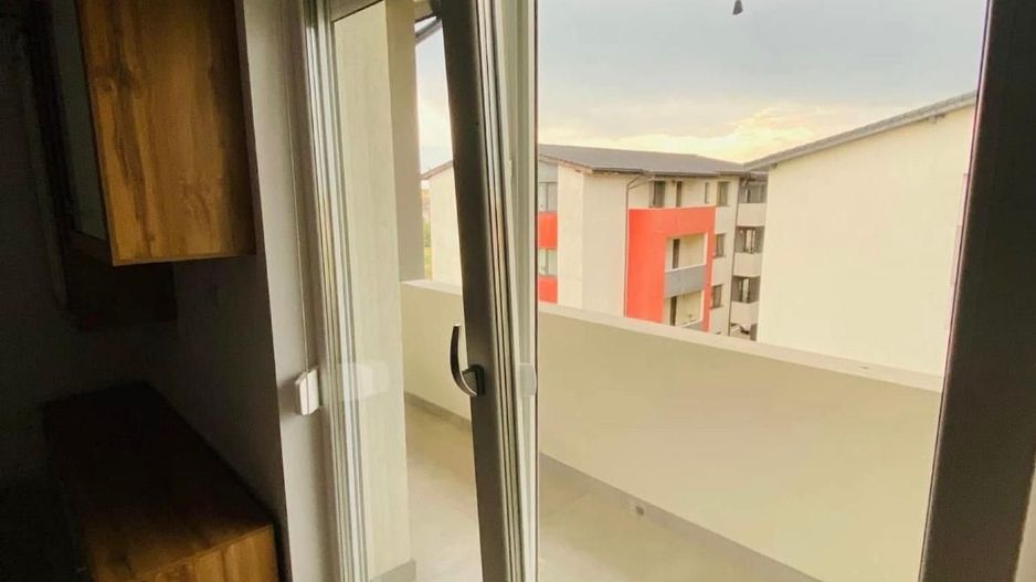 Giroc | 1 Camera | Mobilat si Utilat | Loc de parcare - Poză 5