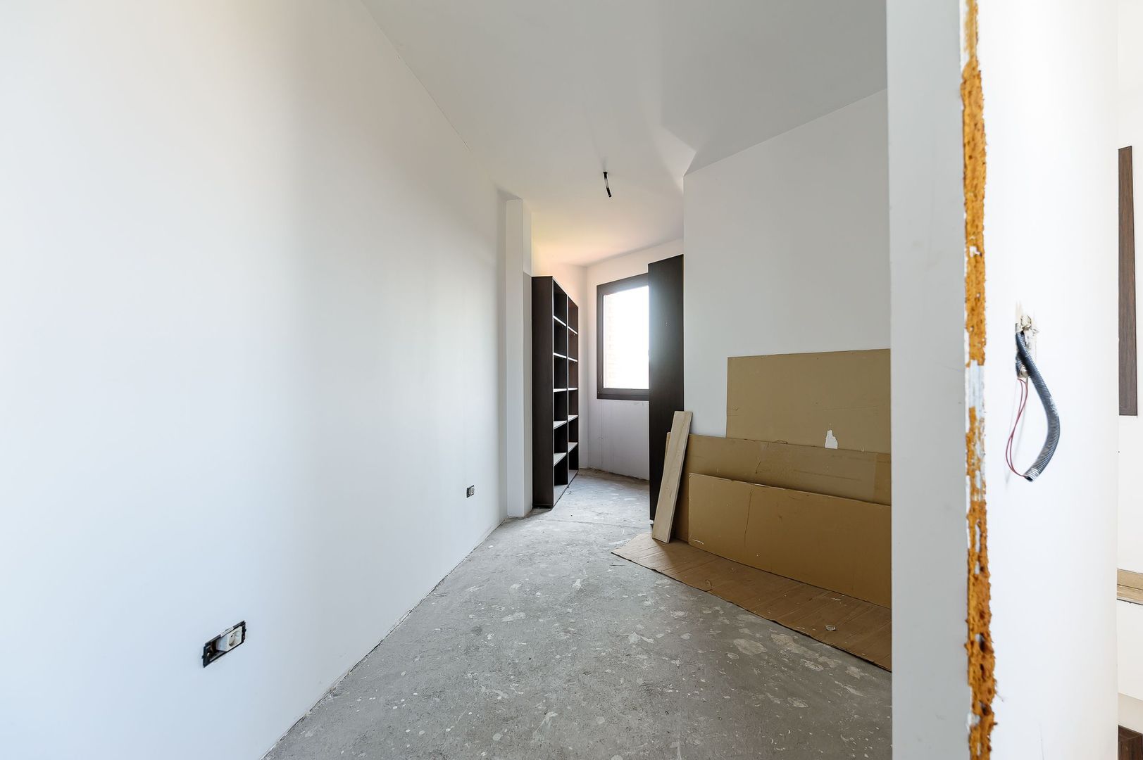 Clădire comercială în zona Grădiște. - Poză 10