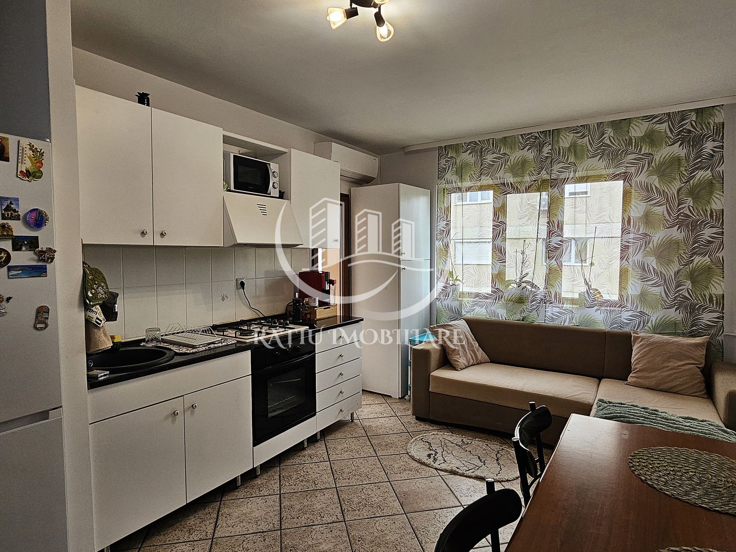 Apartament cu 2 camere | Decebal | Oradea - Poză 1