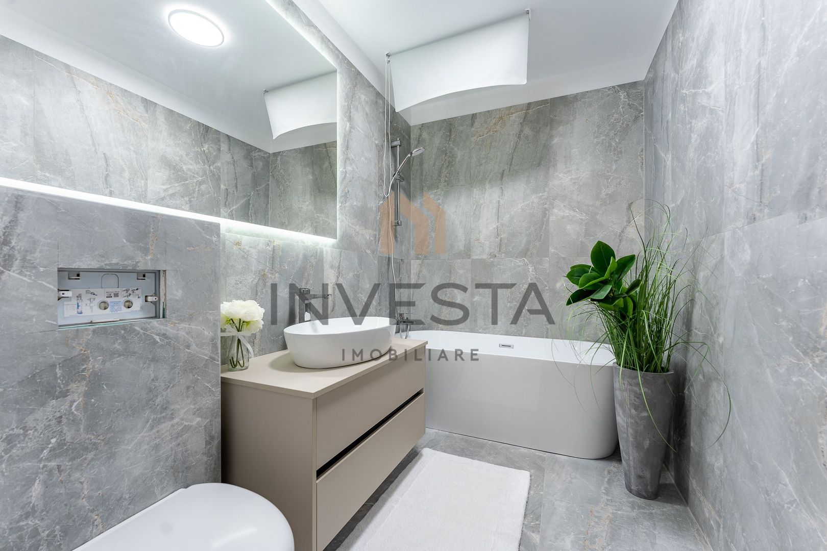 Apartament excusivist! Se vinde la cheie, complet mobilat si utilat! - Poză 9