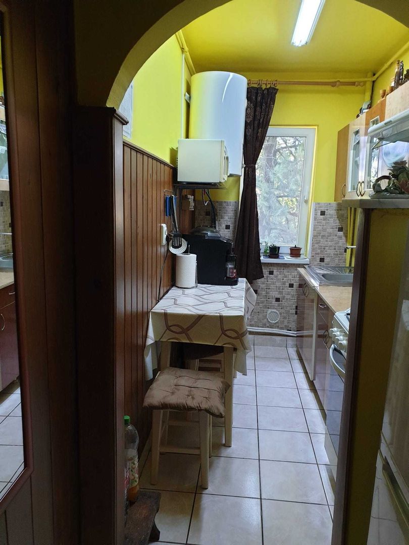 BRASADAS vinde ap 2 cam etaj 2 Botizului - Poză 4
