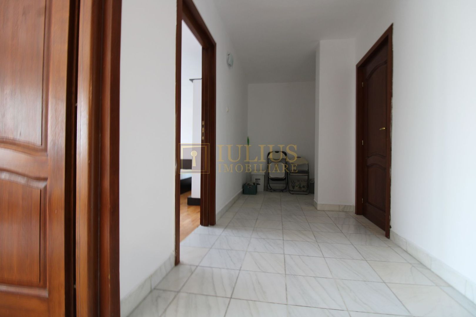 3 camere, aer condiționat -Mircea cel Bătrân -Mehala - Poză 12