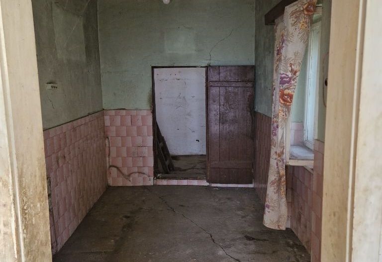 BRASADAS vinde casa cu teren 5 Ari zona Closca. - Poză 6