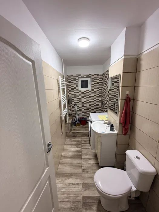 Garsonieră decomandată de închiriat | 33 mp | Centrală proprie | Zona Buziasului - Poză 4