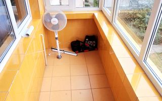 Oferim spre inchiriere,apartament spatios,3 camere,aproape de Spitalul Judetean - Poză 12