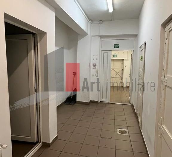 Spatiul "VEXO" , trafic pietonal intens,  INCHIRIAT, PRET NEGOCIABIL - Poză 9