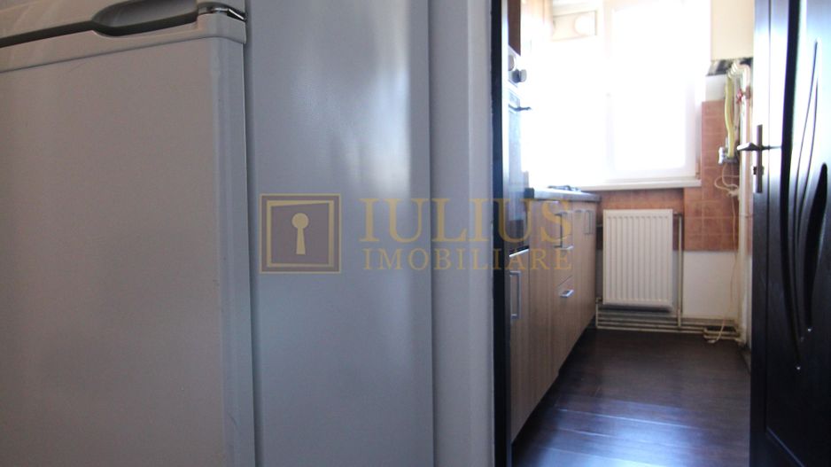 2 camere, centrala proprie, aer conditionat. - Poză 14