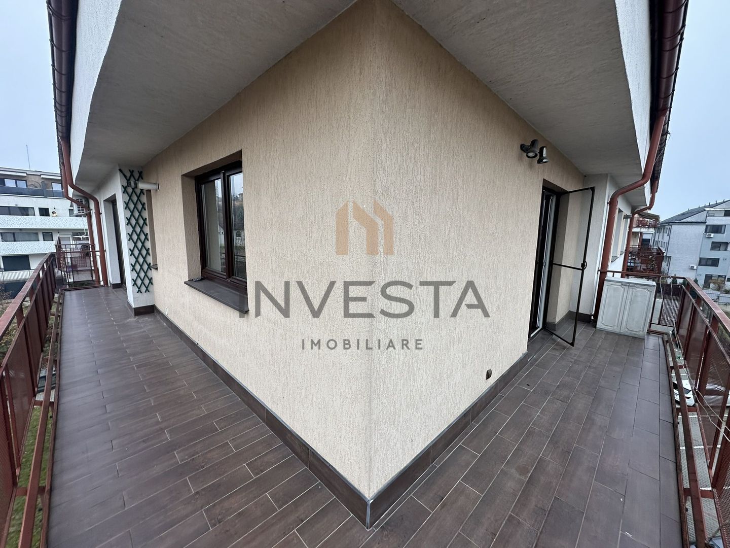 Oferta de TOP! Apartament 3 camere si parcare subterana! 94mp+ terasa! - Poză 14