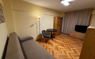 Garsoniera Centrul Civic bloc de apartamente - Poză 1