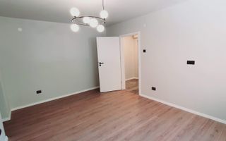 Apartament 2 camere, etaj 1, renovat complet, ultracentral - Poză 2