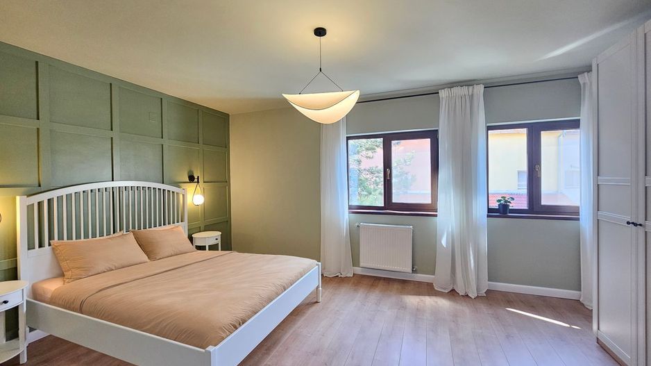 Exceptionala Casa 5 Camere Renovata 2025 - Poză 7