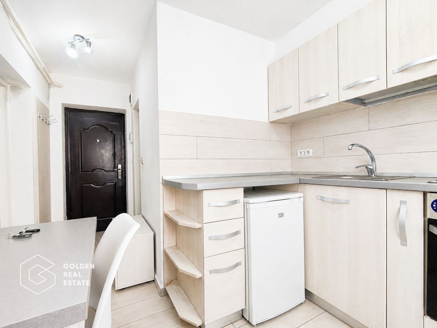 Garsoniera tinerasca, centrala proprie, etajul 1, Gradiste - Poză 3