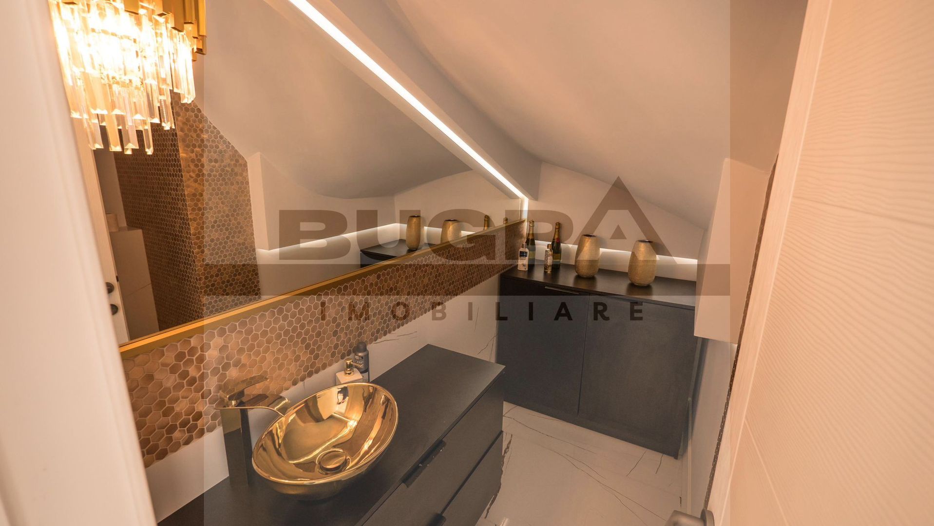 Exclusivitate Duplex de 110 mp, lux, parcare subterana, zona Terra - Poză 15