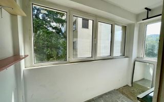 VANZARE APARTAMENT 2 CAMERE DECOMANDAT 51MP OZANA 1 DECEMBRIE 1918 METROU - Poză 2